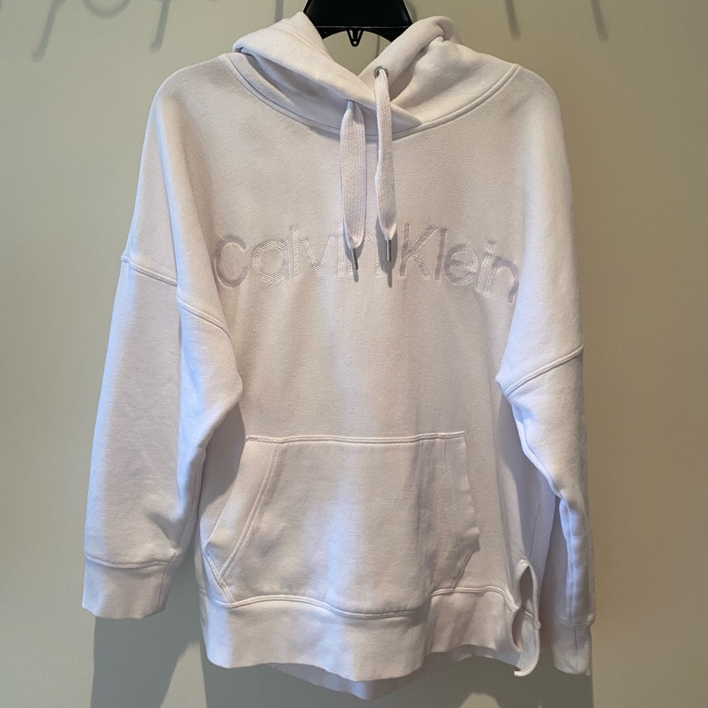 Calvin Klein Performance Women’s White Hoodie Sweatshirt. Size Large